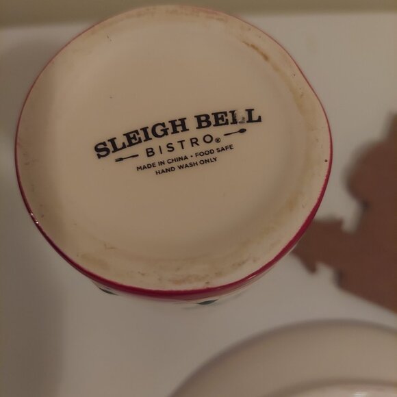 Pre-Loved Christmas Bundle - Picture 8 of 8